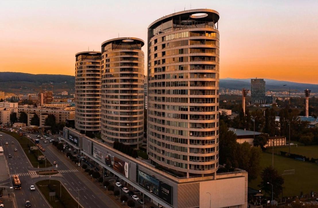 브라티슬라바 Three Towers With Beautiful View And Parking! 아파트 외부 사진