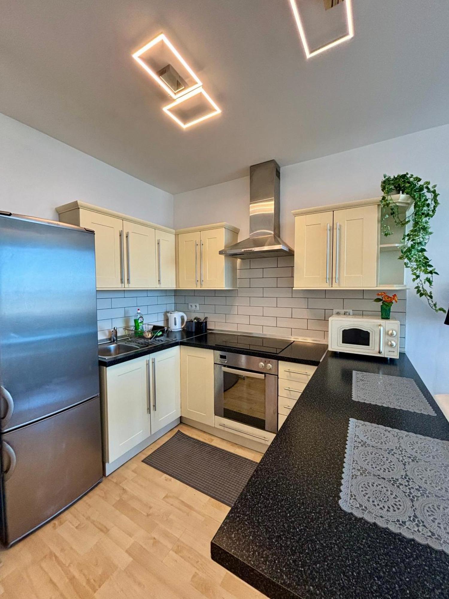 브라티슬라바 Three Towers With Beautiful View And Parking! 아파트 외부 사진