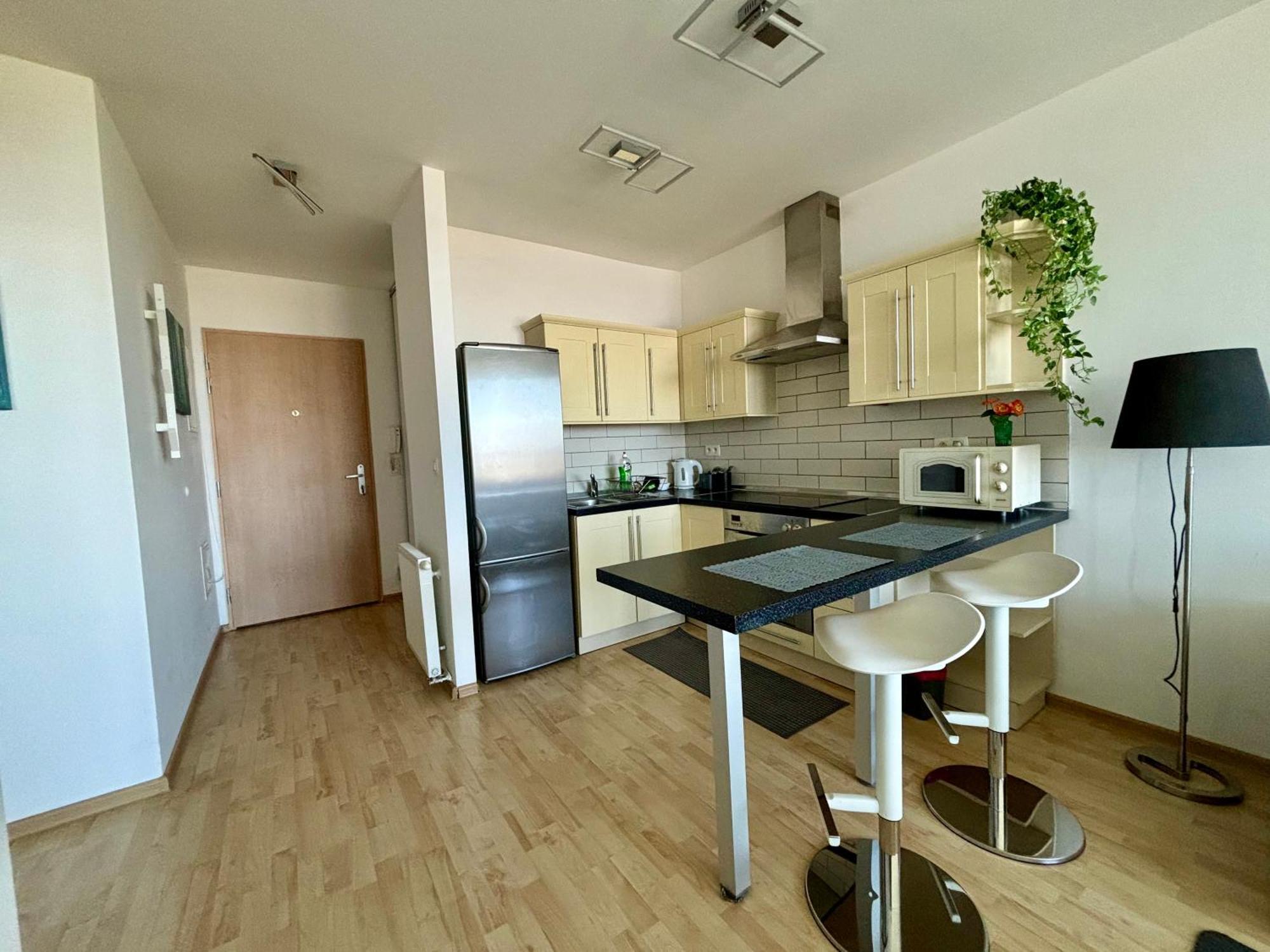 브라티슬라바 Three Towers With Beautiful View And Parking! 아파트 외부 사진